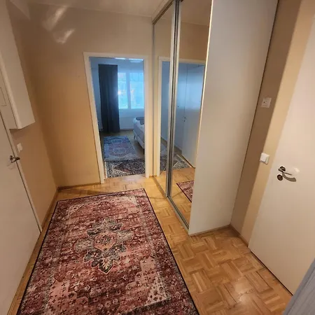Kodikas Huoneisto, Siivouspalvelulla Apartamento *